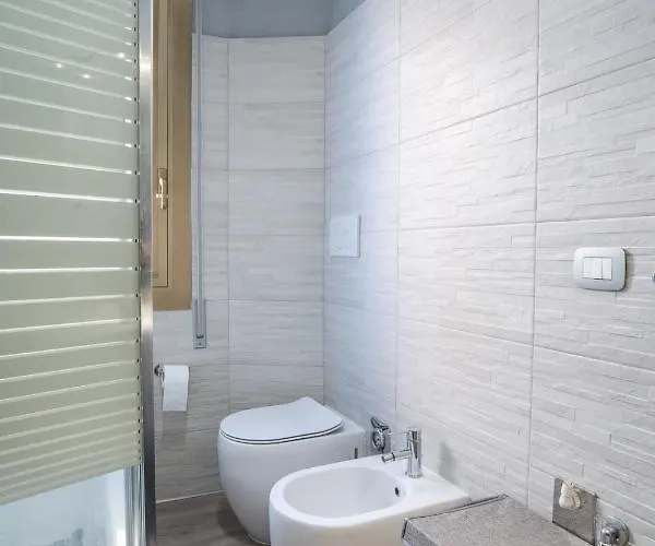 Maneki Murri 124 * Boloňa