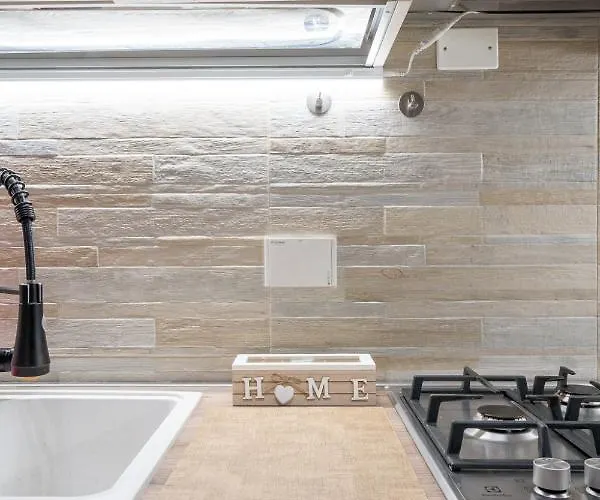 Maneki Murri 124 Boloňa