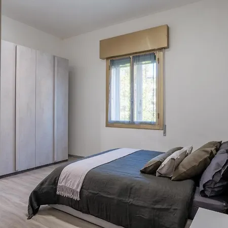 Maneki Murri 124 * Bologne